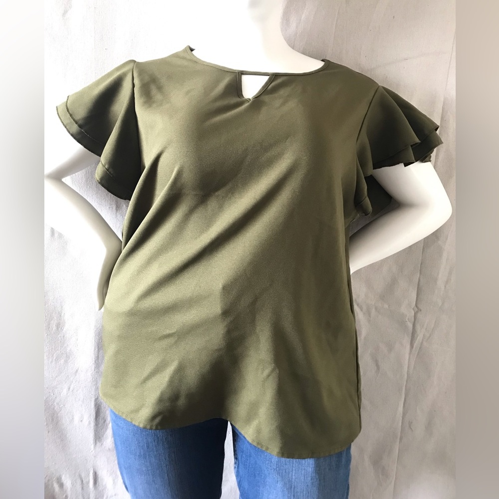 Shein womans olive green ruffle sleeve top size 4XL